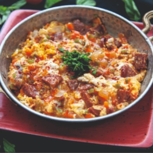 Sucuklu Kaşarlı  Menemen