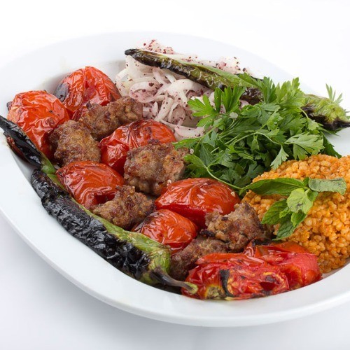 Domatesli Kebap