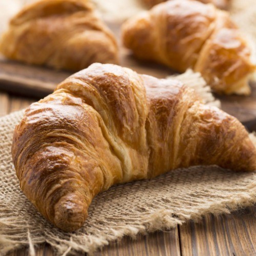 Kruvasan Cheddar'lı / Croissant with Cheddar