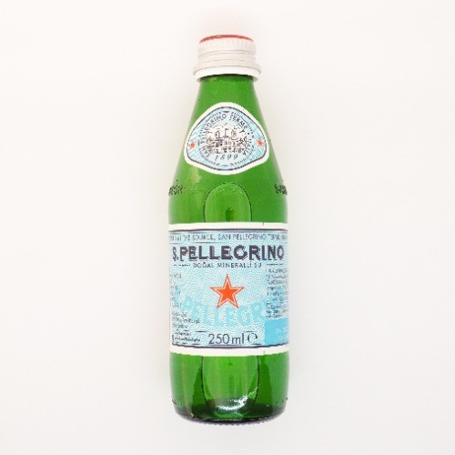 San Pellegrino ( 25 cl. )