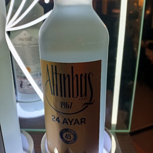 Altınbaş 70 CL rakı