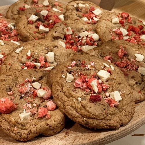 Strawberry White Cookie