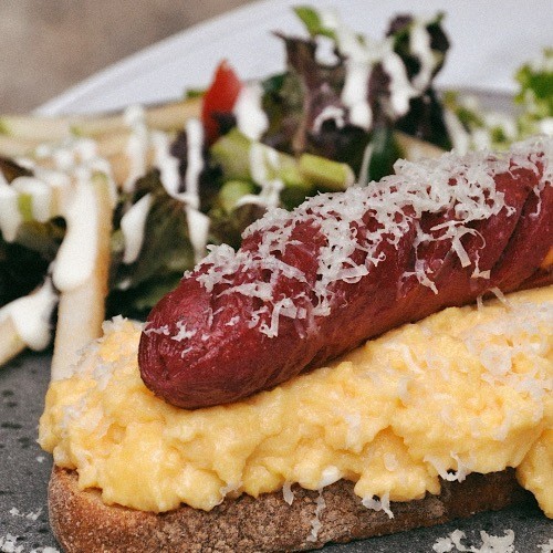 Bratwurst Scrambled Egg Tartine