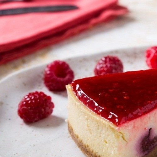 FRAMBUAZLI CHEESECAKE